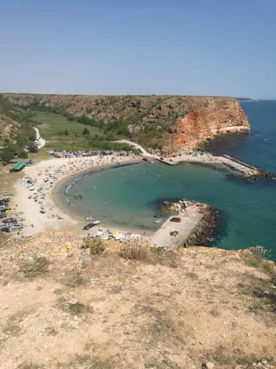Къща За Гости "Черната Роза" Bŭlgarevo エクステリア 写真